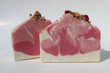 Load image into Gallery viewer, Rose Bouquet Soap